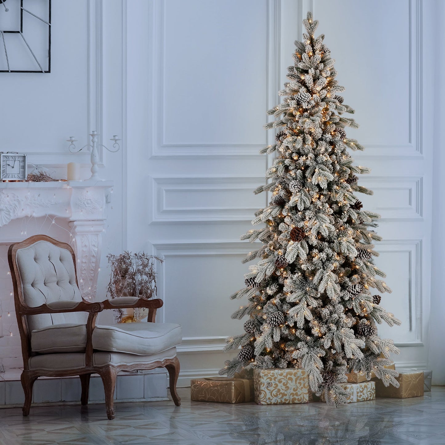 6FT Flocked Christmas Tree with Warm White LED Lights - PE/PVC