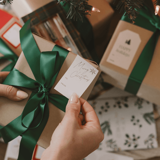 "Tinsel & Trim" Sticker Gift Tag Set.