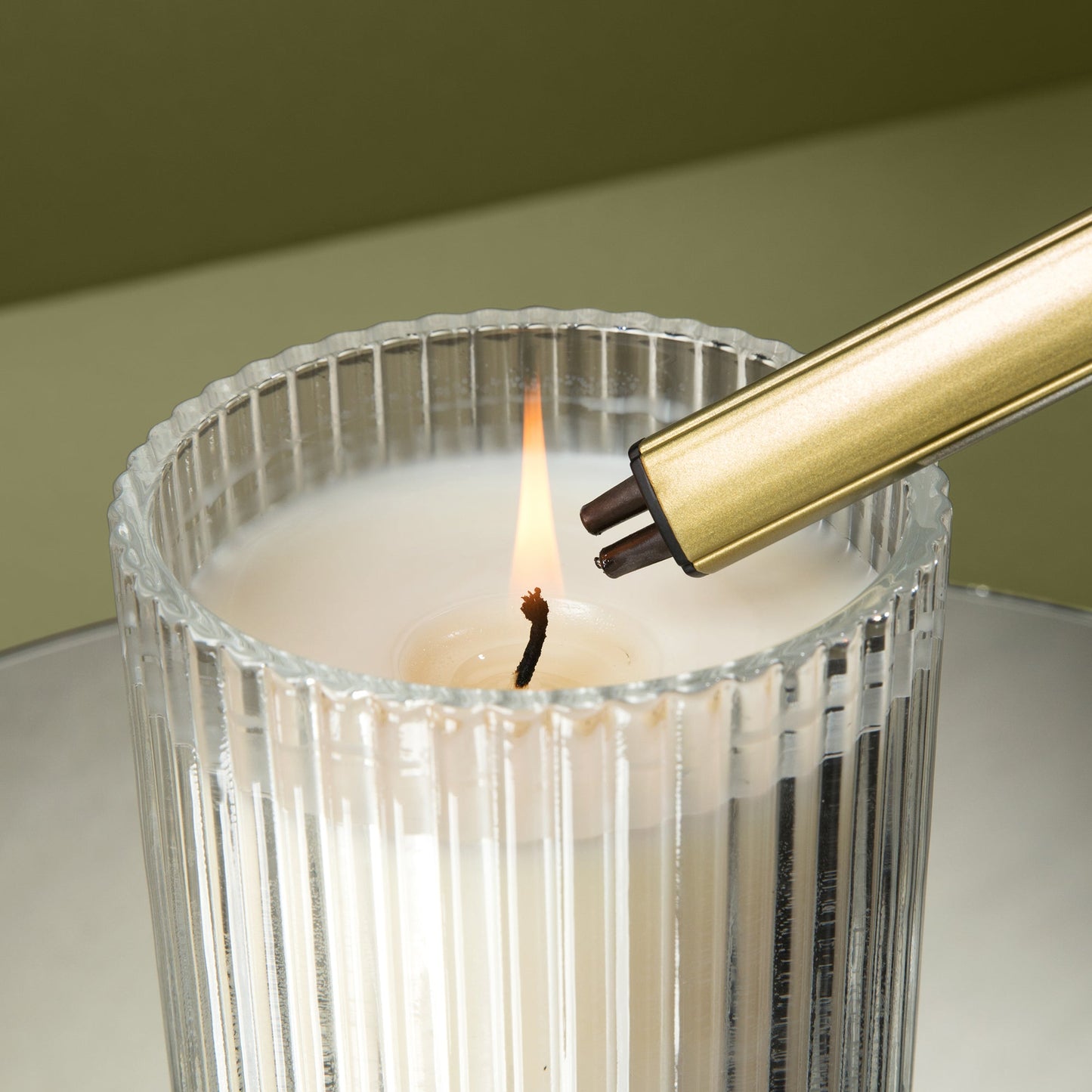 "Aura" Flameless Electric Lighter - GOLD