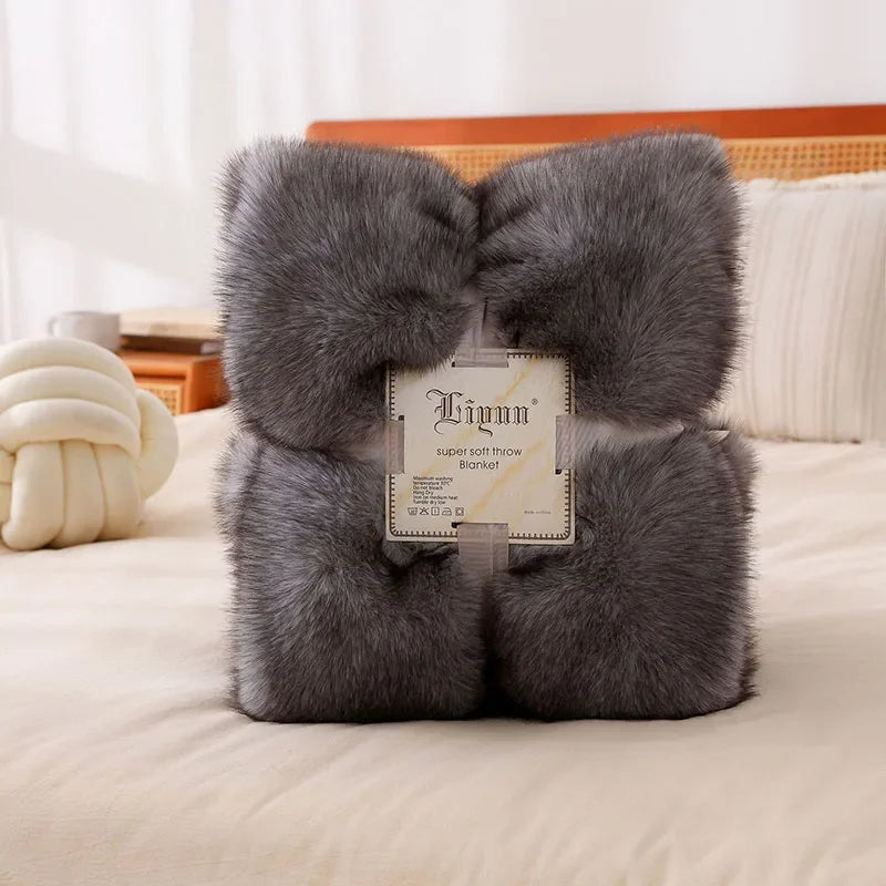 Faux Fox Plush Weighted Blanket
