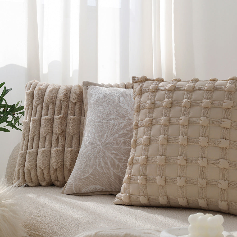 Luxurious Geometric Patterned Decorative Throw Pillow Set of 2 - 18"x18" optional of inserts