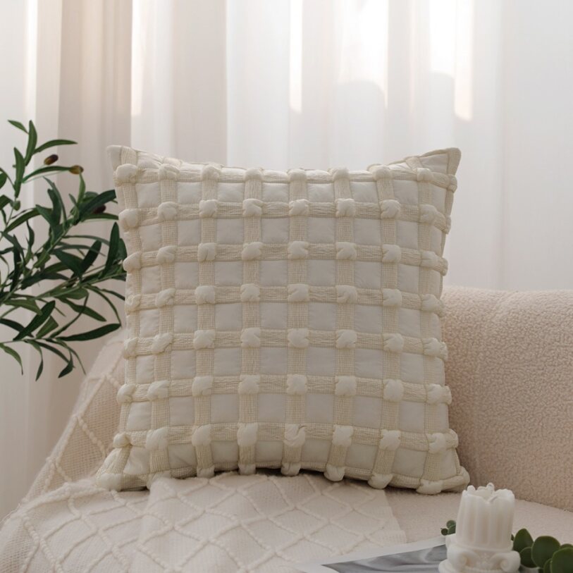 Luxurious Geometric Patterned Decorative Throw Pillow Set of 2 - 18"x18" optional of inserts