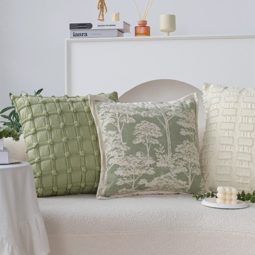 Luxurious Geometric Patterned Decorative Throw Pillow Set of 2 - 18"x18" optional of inserts