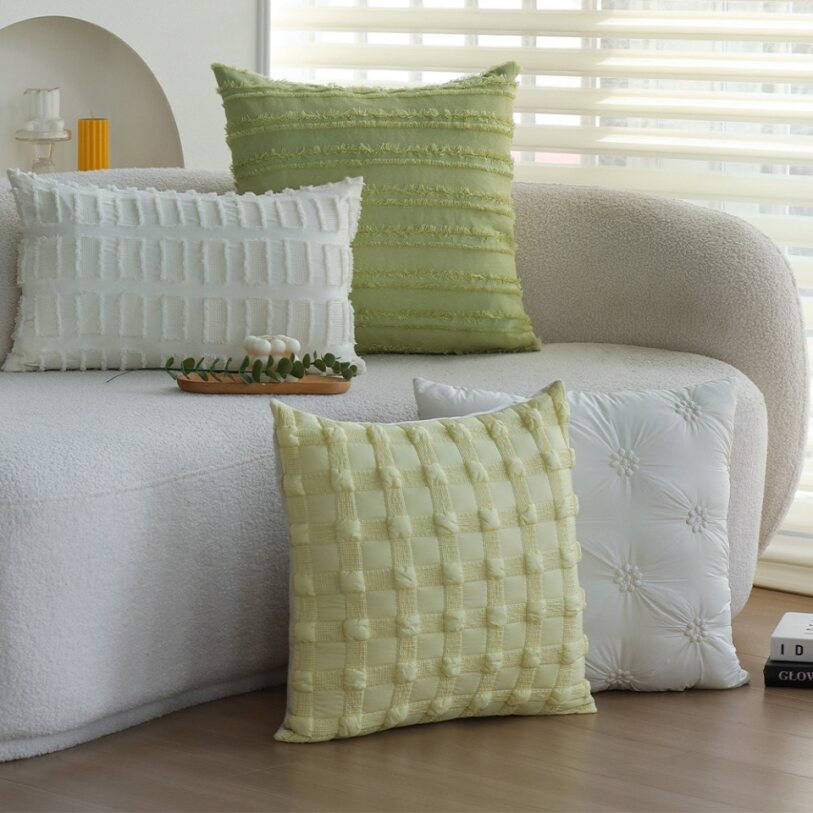 Luxurious Geometric Patterned Decorative Throw Pillow Set of 2 - 18"x18" optional of inserts