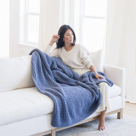 WAFFLE KNIT THROW BLANKET